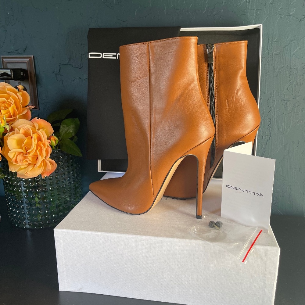 Identita Italian Leather Bootie